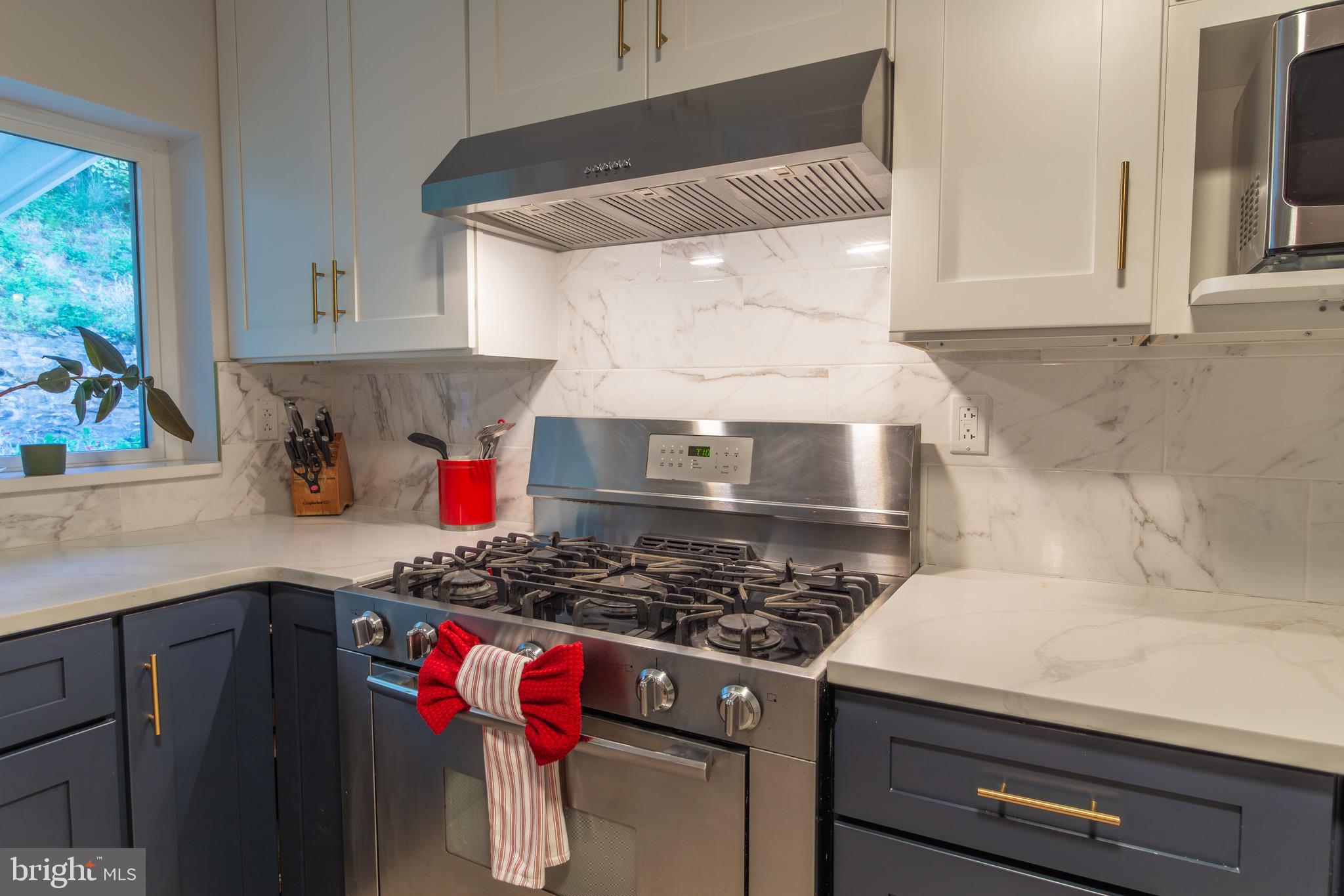 1588 Williams Road Abington, PA 19001 - Photo 8 of 25