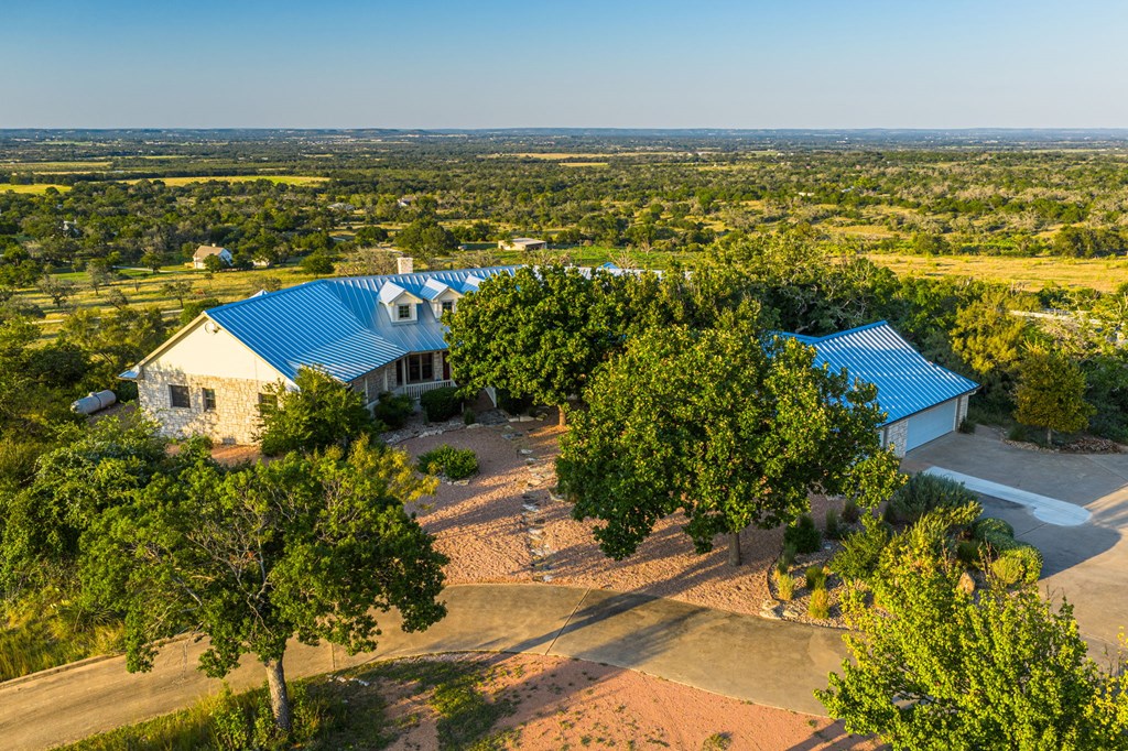 726 Paradise Ranch Road Fredericksburg, TX 78624 - Photo 3 of 38 a view of an ocean and beach
