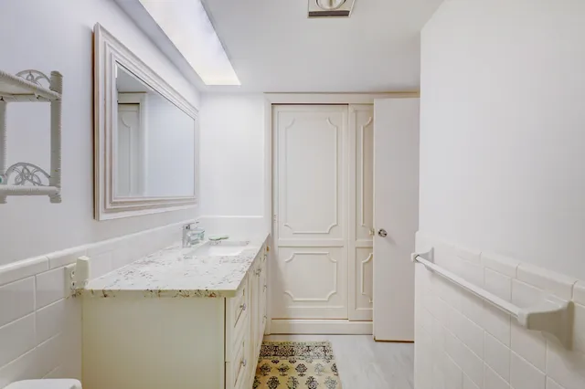 $5,500 | 50 Celestial Way, Unit 8E, Juno Beach, FL 33408