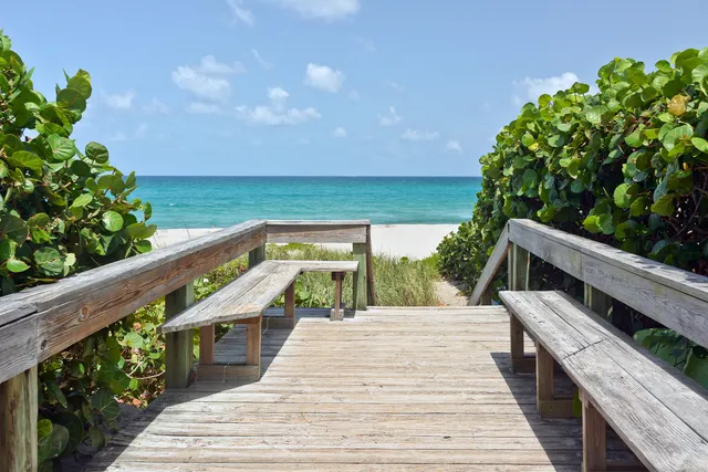 $5,500 | 50 Celestial Way, Unit 8E, Juno Beach, FL 33408