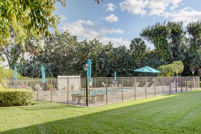 $5,500 | 50 Celestial Way, Unit 8E, Juno Beach, FL 33408