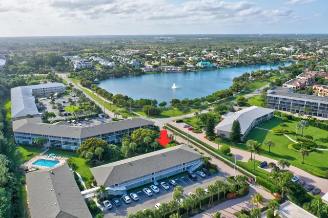 $5,500 | 50 Celestial Way, Unit 8E, Juno Beach, FL 33408