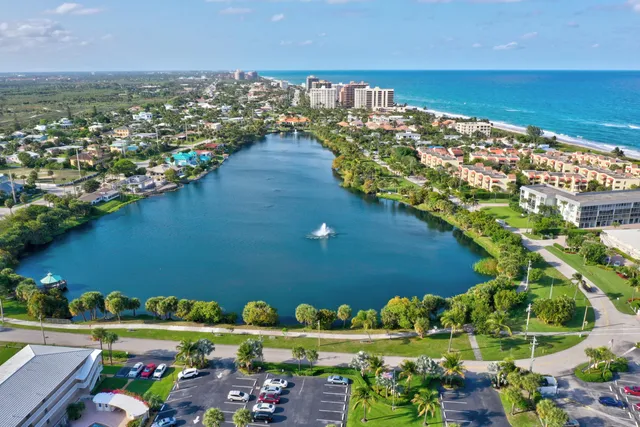 $5,500 | 50 Celestial Way, Unit 8E, Juno Beach, FL 33408