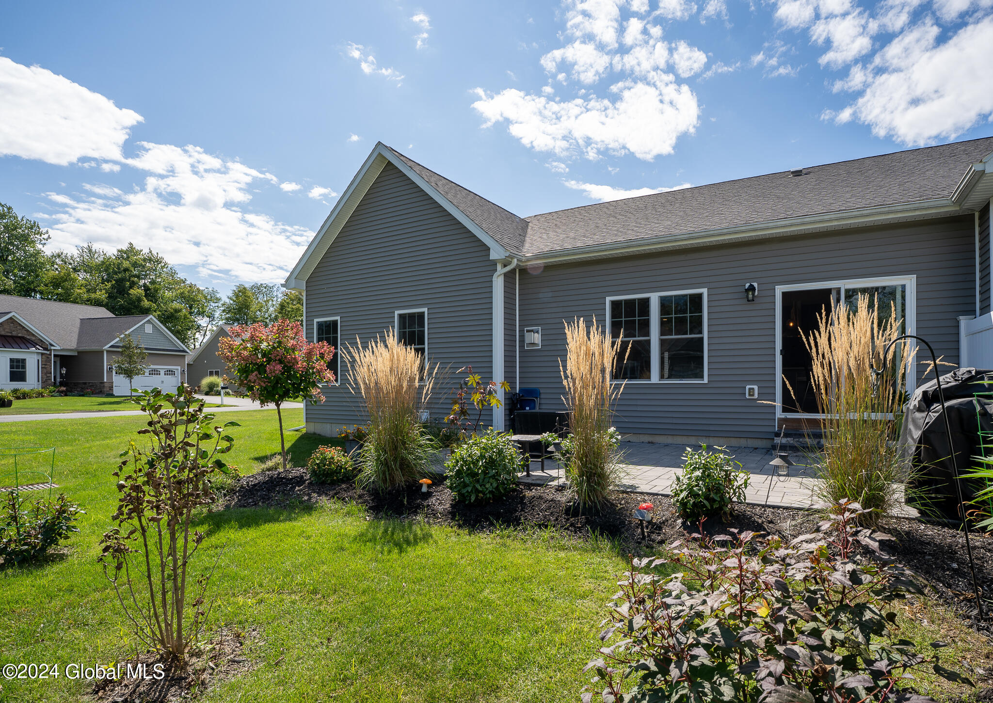 24 David Drive Bethlehem, NY 12077 - Photo 33 of 35 36