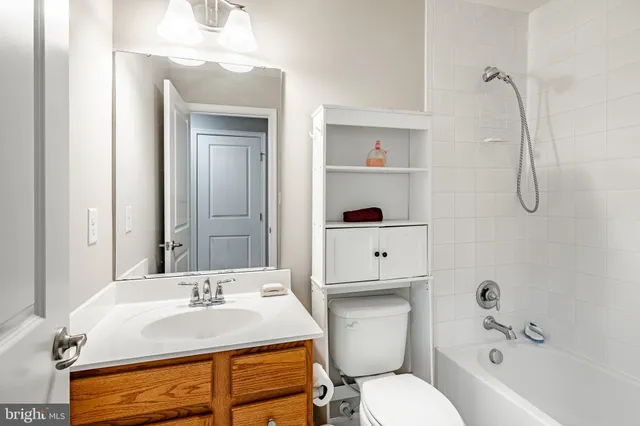 $464,900 | 246 Anita Court, Newark, DE 19702