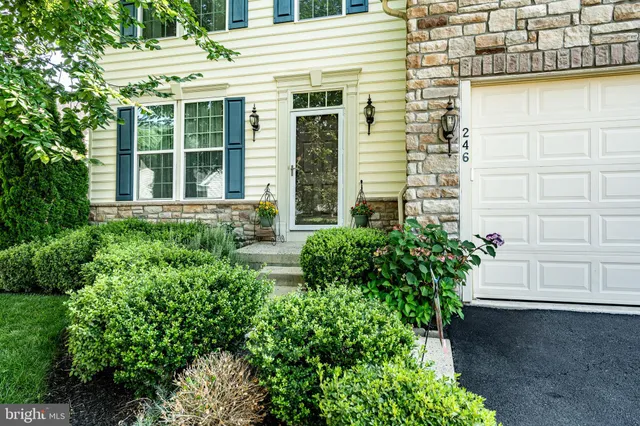 $464,900 | 246 Anita Court, Newark, DE 19702