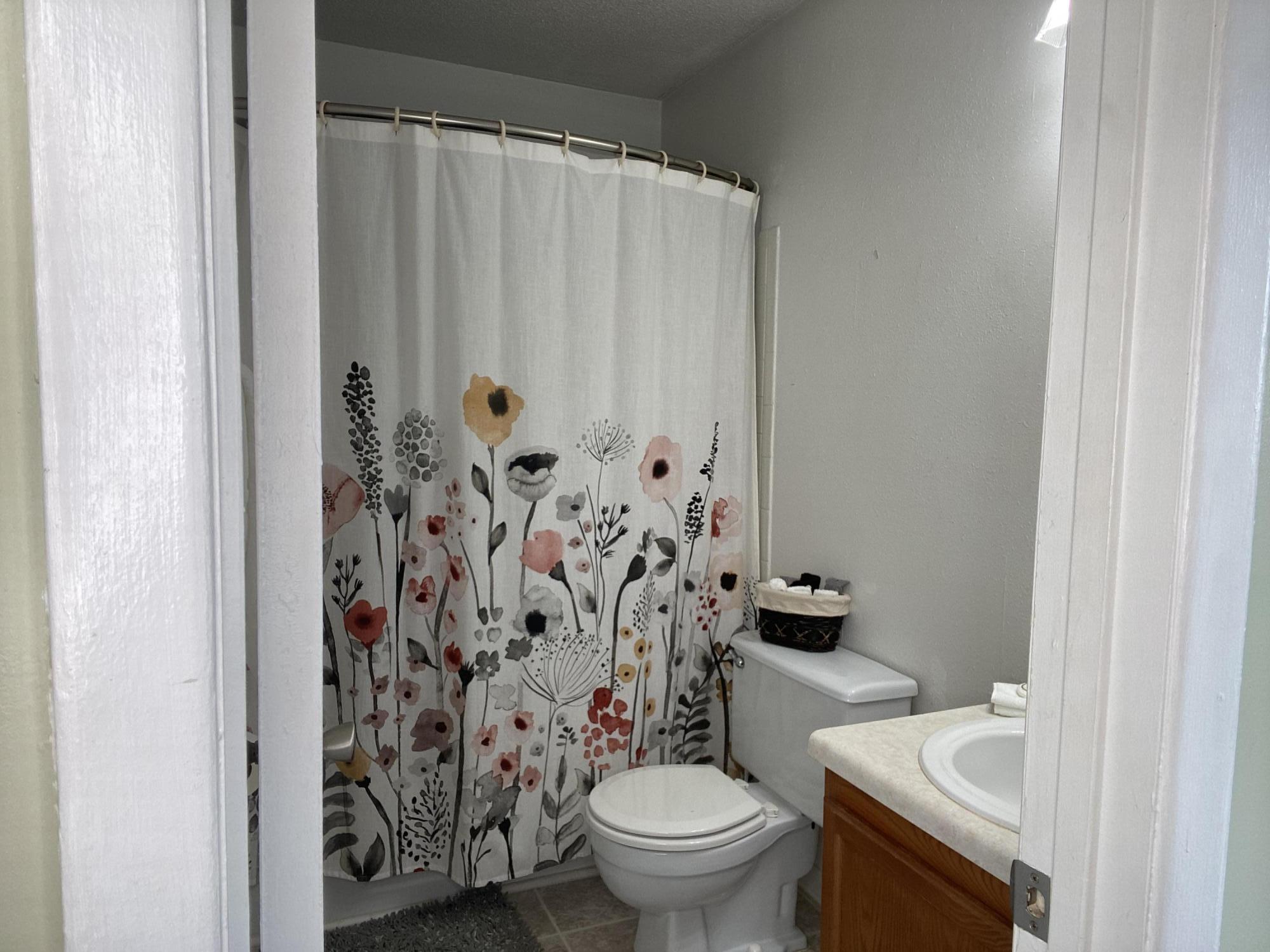 2362 Parsonage Road, Unit 4A Charleston, SC 29414 - Photo 10 of 16 Bathroom