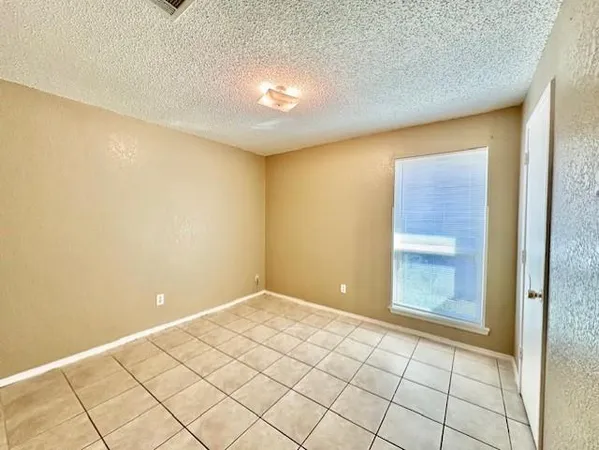 $1,500 | 8504 Gatlinburg Drive, Fort Worth, TX 76123