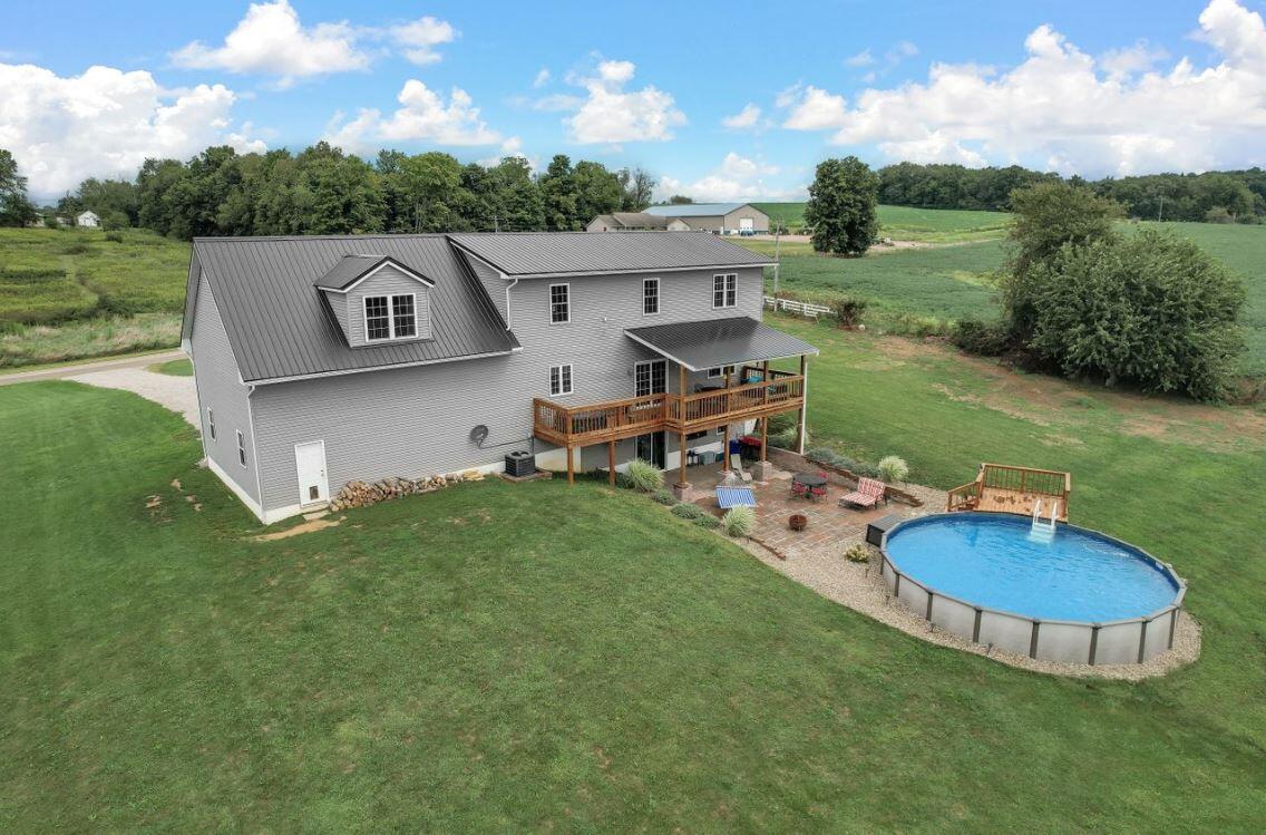 20990 Clutter Road Utica, OH 43080 - Photo 14 of 55 12990 backyard