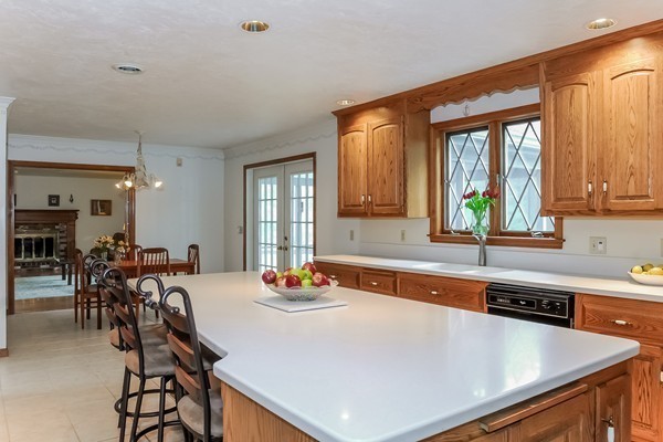 10 Ridge Road Norfolk, MA 02056 - Photo 5 of 29 Gallery Image 5
