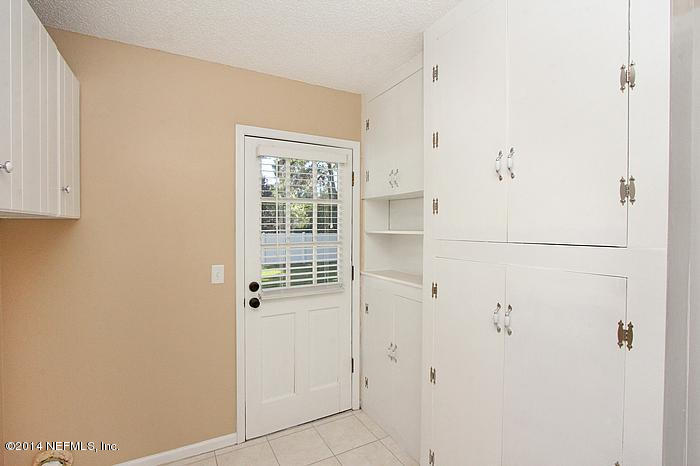117 Vanderford Road North Orange Park, FL 32073 - Photo 17 of 23 Laundry room 2