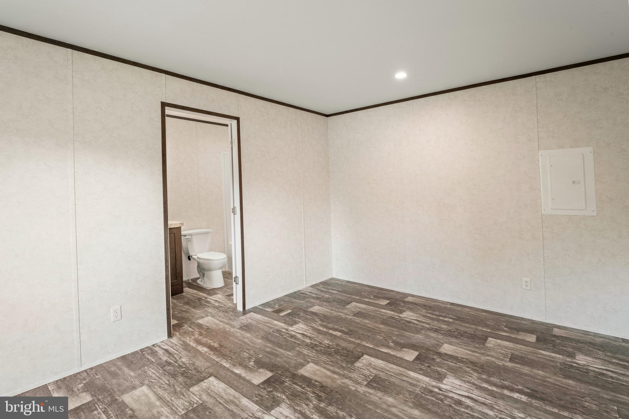 1920 South Delsea Drive, Unit 21 Vineland, NJ 08360 - Photo 16 of 22 Primary Bedroom 1