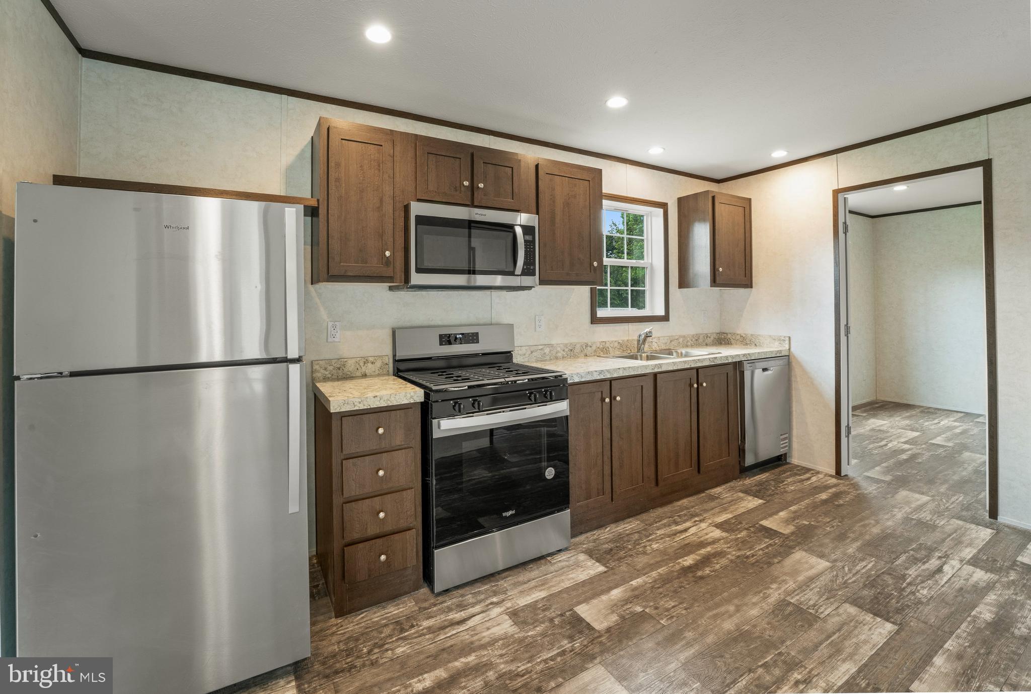 1920 South Delsea Drive, Unit 21 Vineland, NJ 08360 - Photo 10 of 22 Kitchen