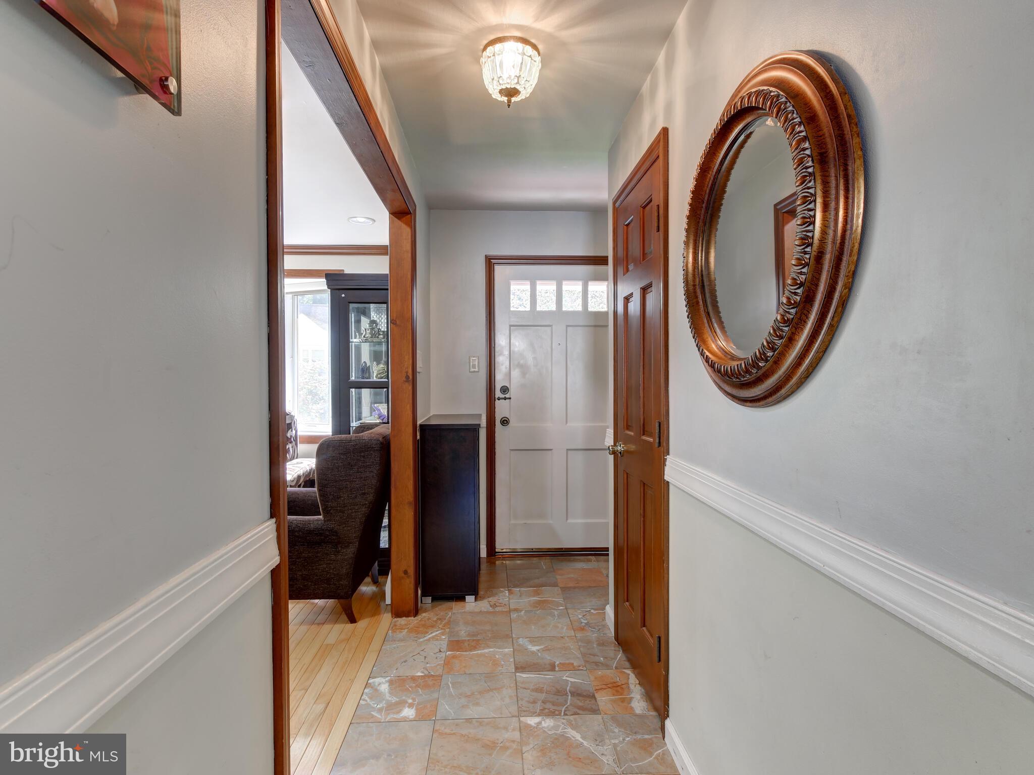 8 Donna Lane Wayne, PA 19087 - Photo 3 of 41