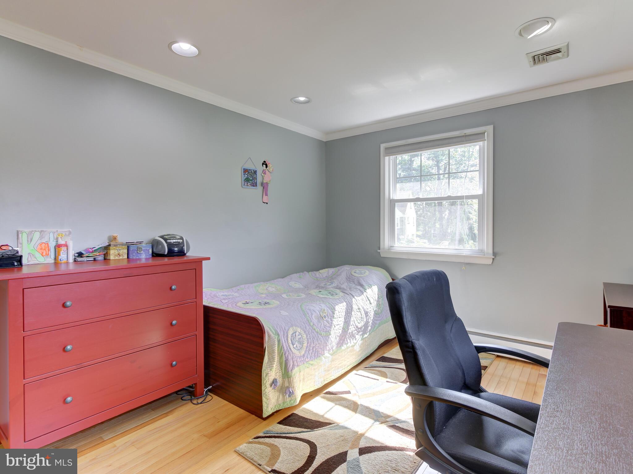 8 Donna Lane Wayne, PA 19087 - Photo 31 of 41 Bedroom #4