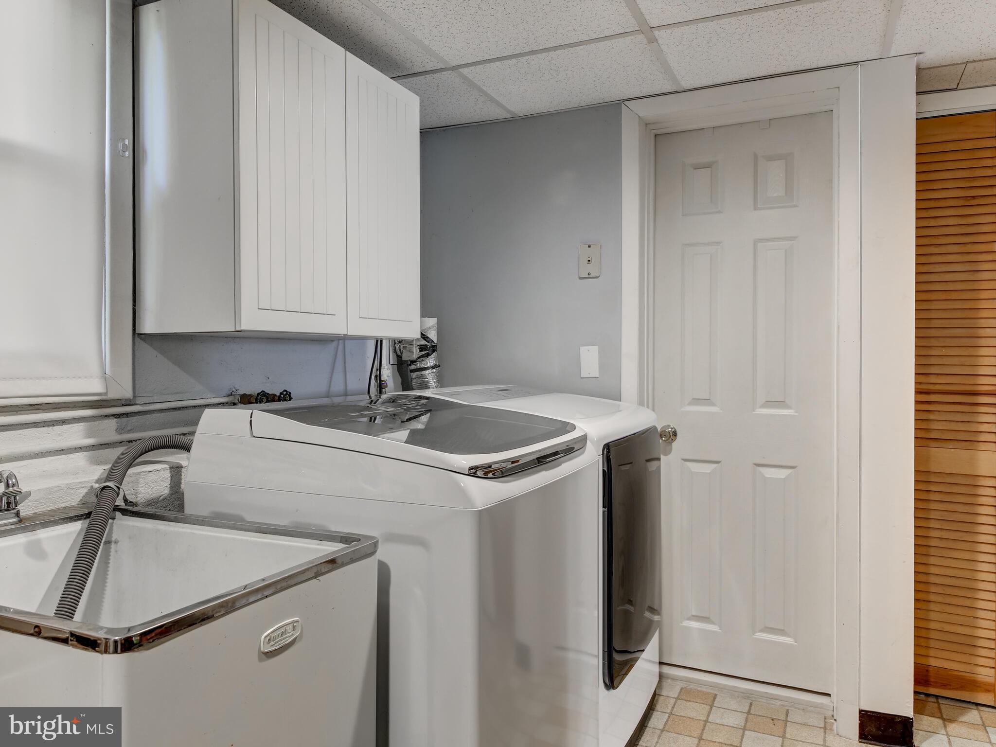 8 Donna Lane Wayne, PA 19087 - Photo 35 of 41 Mudroom area