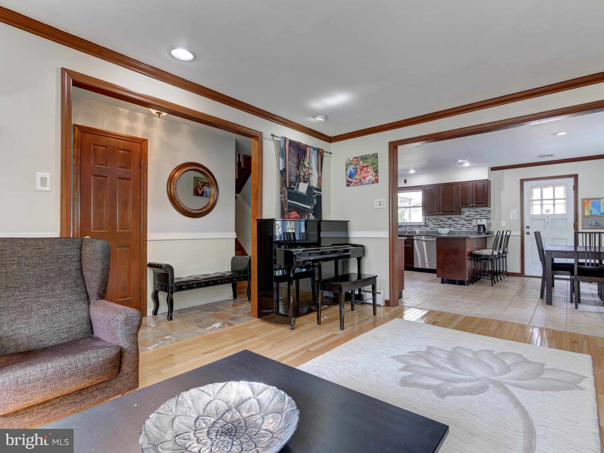 8 Donna Lane Wayne, PA 19087 - Photo 6 of 41 large entrances to the hall and dining/kitchen