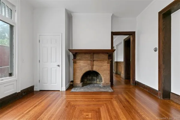 $8,000 | 131 Dwight Street, Unit 1, New Haven, CT 06511