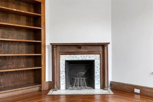 $8,000 | 131 Dwight Street, Unit 1, New Haven, CT 06511