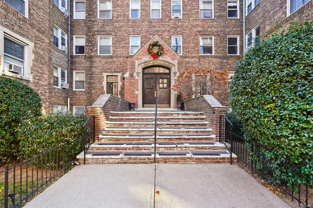 $137,000 | 19 William Street, Unit 5J, Mount Vernon, NY 10552