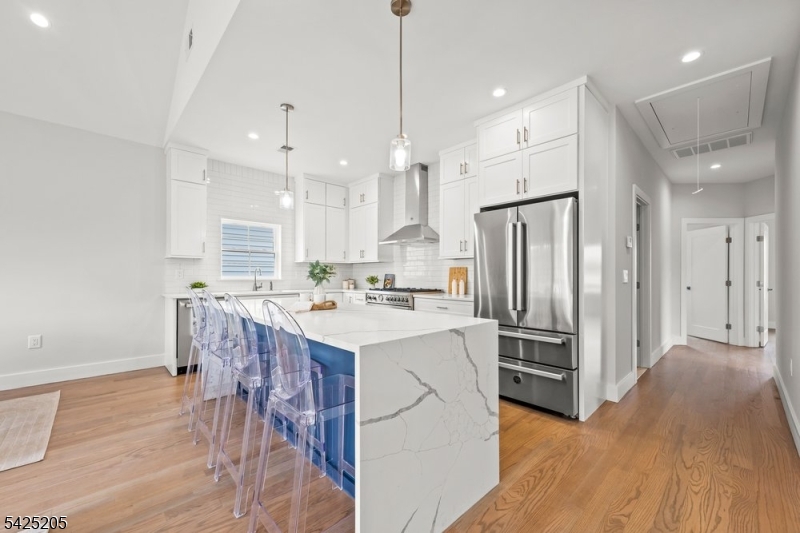 404 Rutgers Avenue Hillside, NJ 07205 - Photo 6 of 25