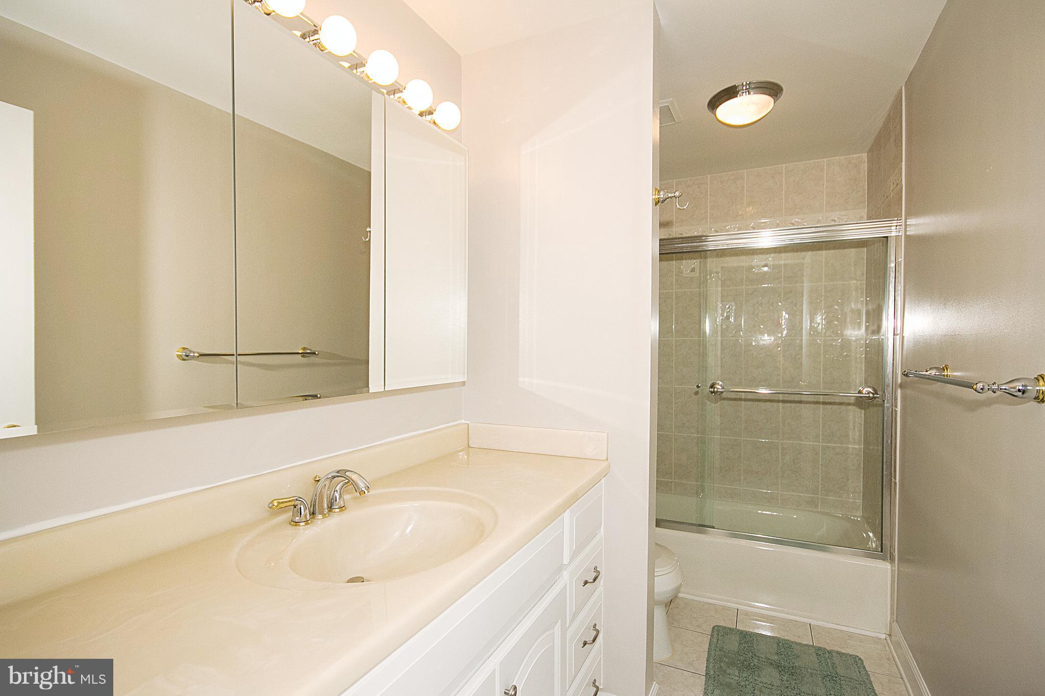 1820 Greenberry Road Baltimore, MD 21209 - Photo 25 of 30 Lower Level Full Bath