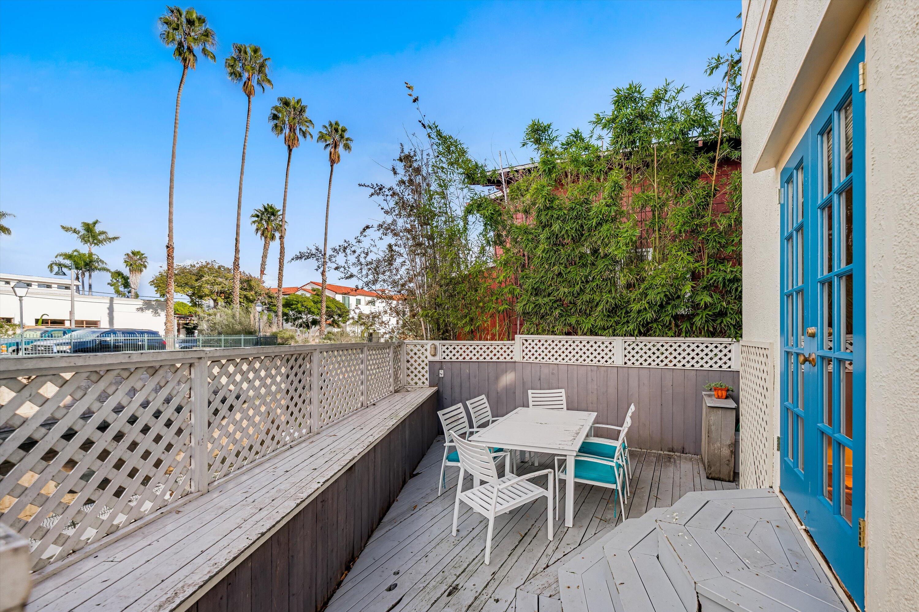 118 Chapala Street Santa Barbara, CA 93101 - Photo 31 of 46 a balcony with table and chairs