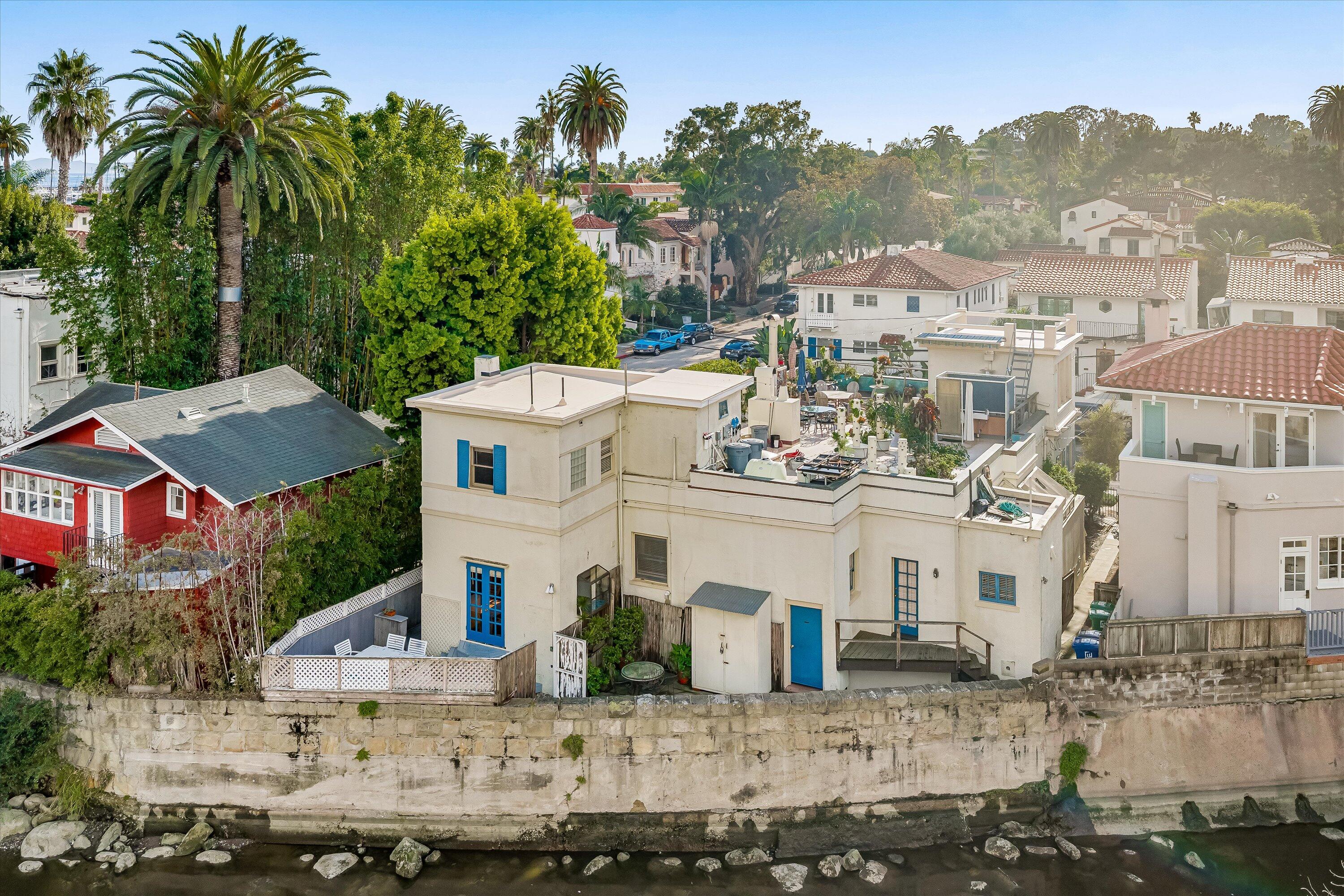 118 Chapala Street Santa Barbara, CA 93101 - Photo 34 of 46 an aerial view of residential houses with outdoor space and trees