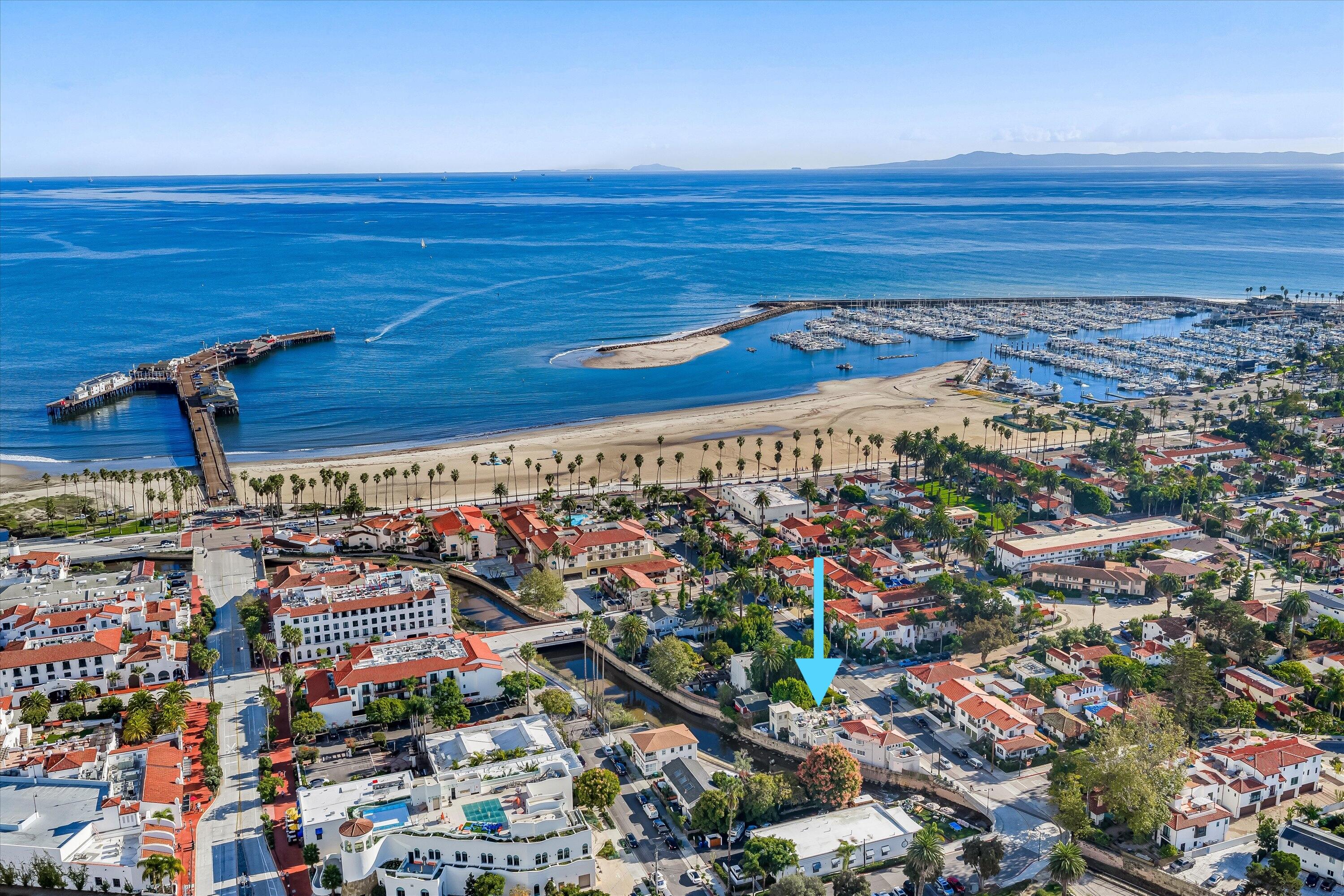 118 Chapala Street Santa Barbara, CA 93101 - Photo 41 of 46 a view of a city