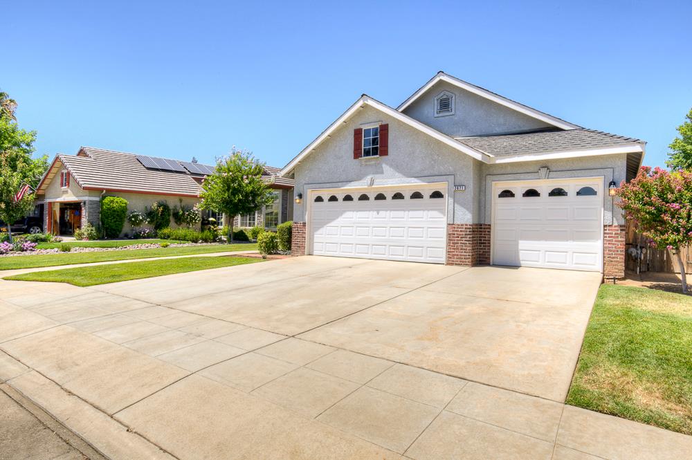 2671 Rall Avenue Clovis, CA 93611 - Photo 6 of 49