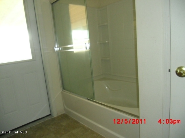 3430 South Desert Echo Road Tucson, AZ 85735 - Photo 11 of 18