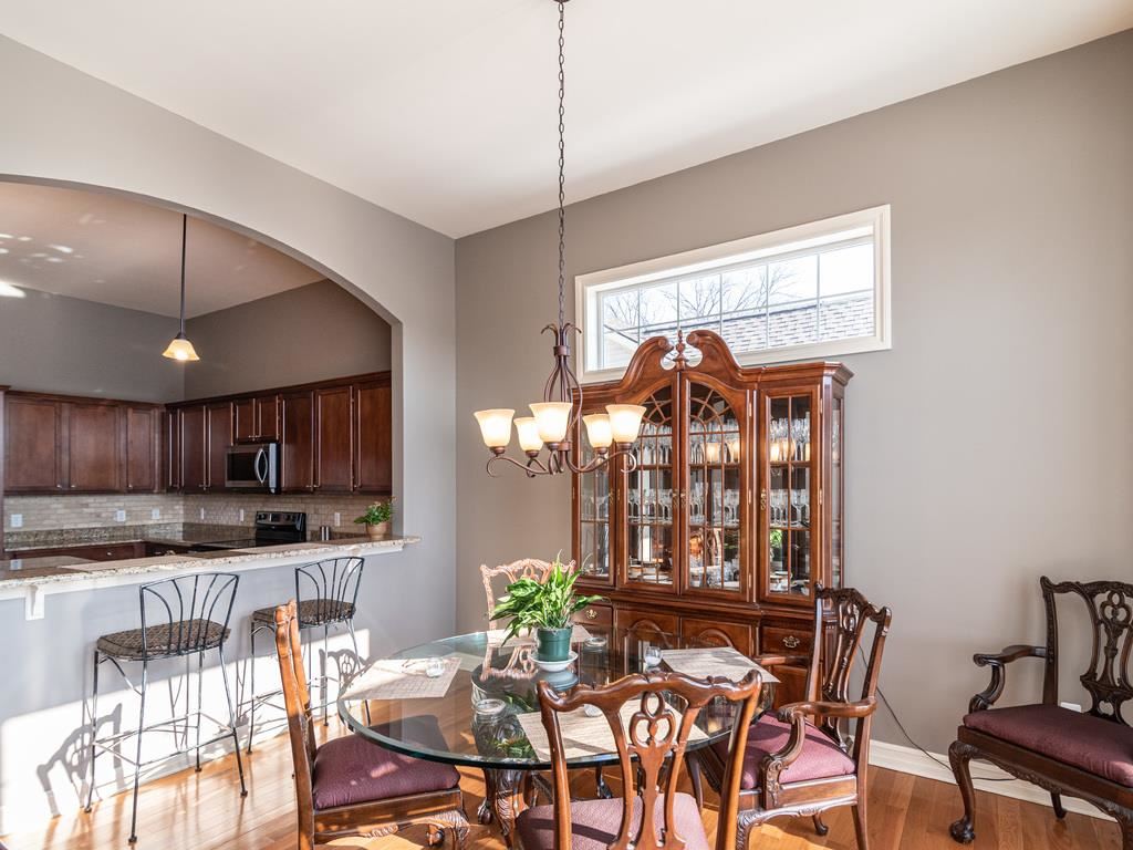 609 Mountain Circle Rochester, MI 48306 - Photo 29 of 73 50066094-28.JPG