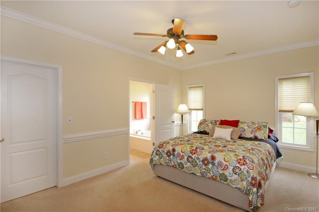 812 4th Street Northeast, Unit 9 Conover, NC 28613 - Photo 13 of 24 Gallery Image 13
