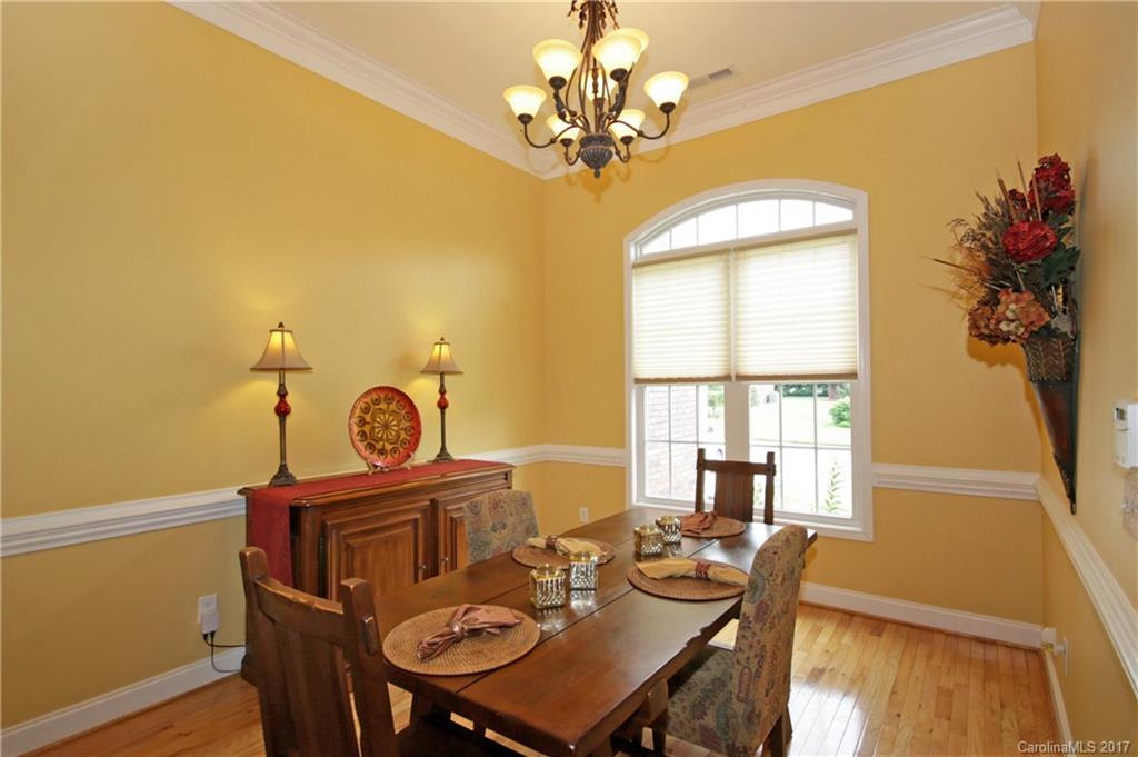 812 4th Street Northeast, Unit 9 Conover, NC 28613 - Photo 4 of 24 Gallery Image 4