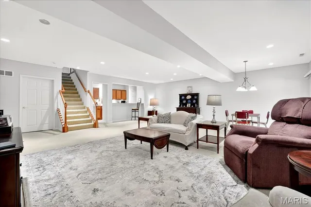 $750,000 | 23 Sappington Villa Court, St. Louis, MO 63126