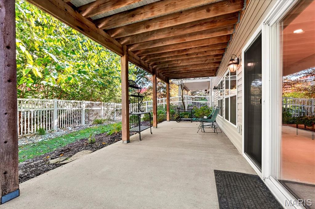 23 Sappington Villa Court St. Louis, MO 63126 - Photo 32 of 43