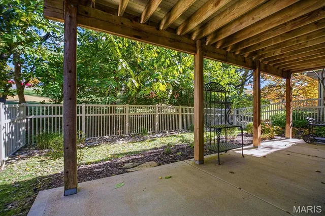 $750,000 | 23 Sappington Villa Court, St. Louis, MO 63126