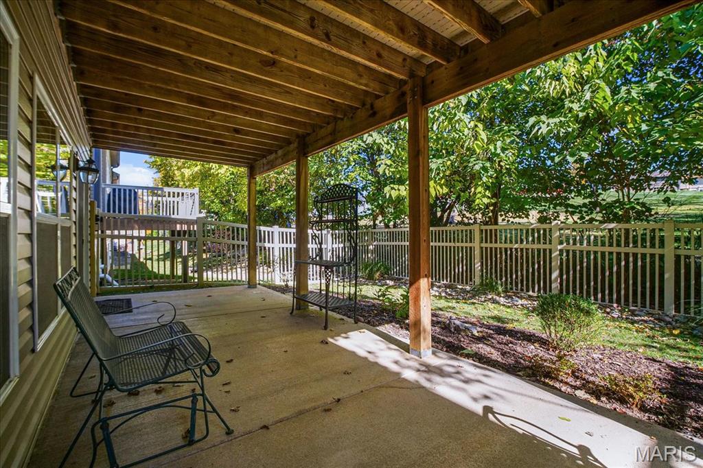 23 Sappington Villa Court St. Louis, MO 63126 - Photo 36 of 43