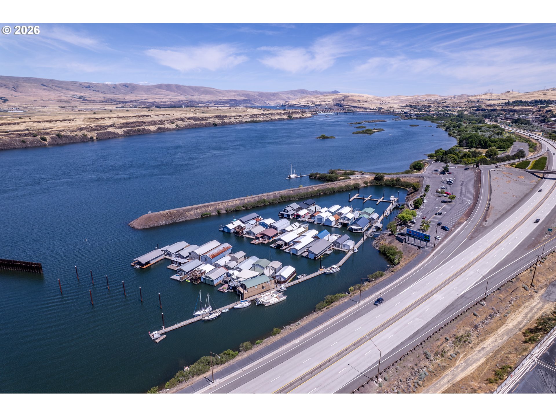 101 North Boat Basin Road, Unit B 16 The Dalles, OR 97058 - Photo 1 of 43