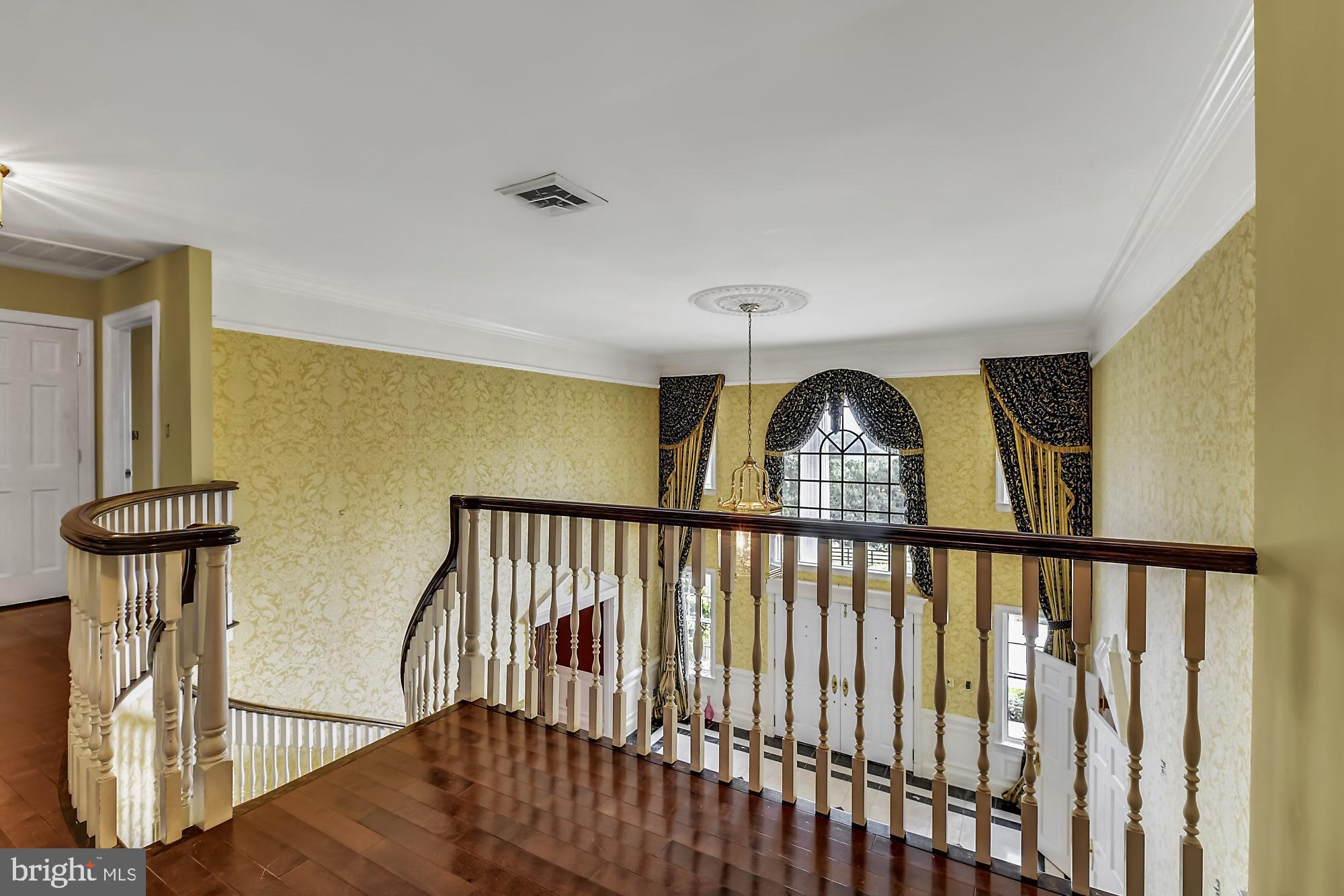 13224 Longnecker Road Glyndon, MD 21136 - Photo 42 of 58 Fabulous second floor landing & staircase