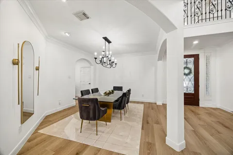 $699,500 | 14107 Hunters Lake Way Court, Houston, TX 77044