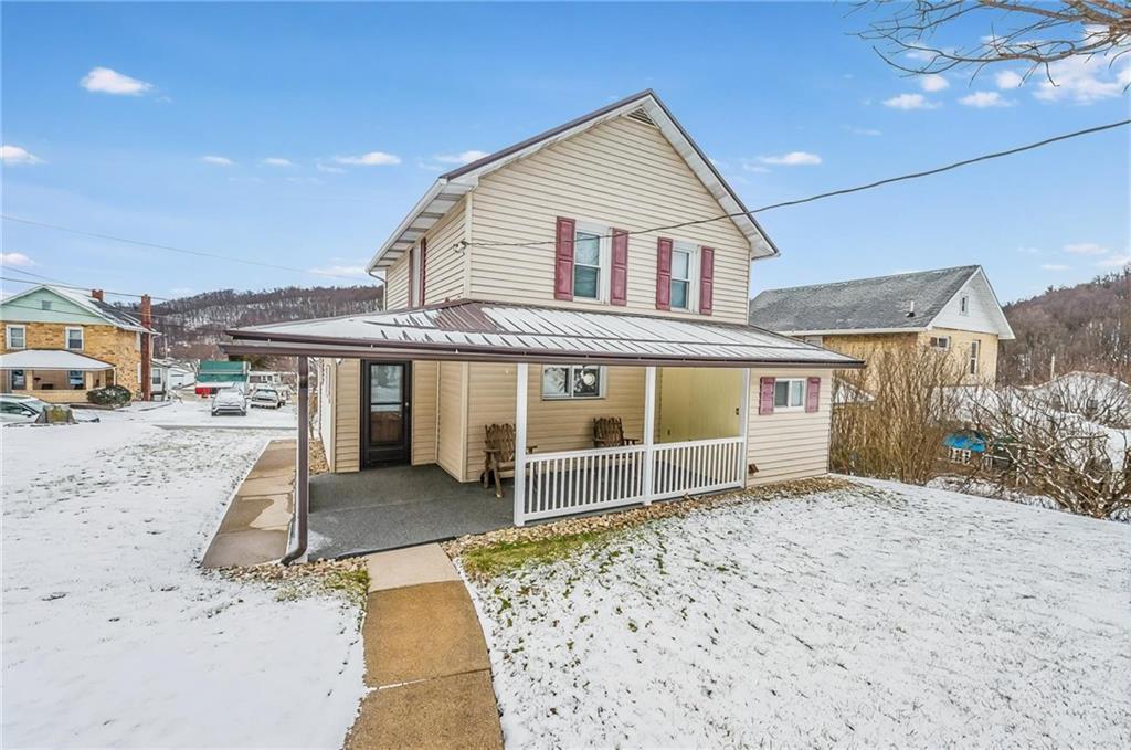 155 Walcott Street Clymer, PA 15728 - Photo 4 of 40