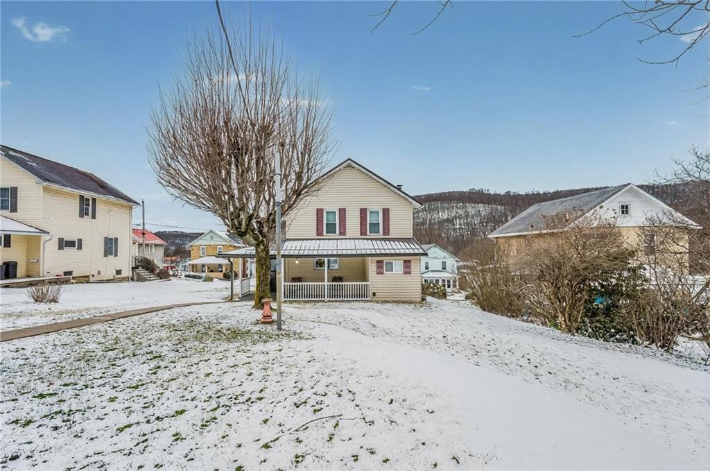 155 Walcott Street Clymer, PA 15728 - Photo 5 of 40