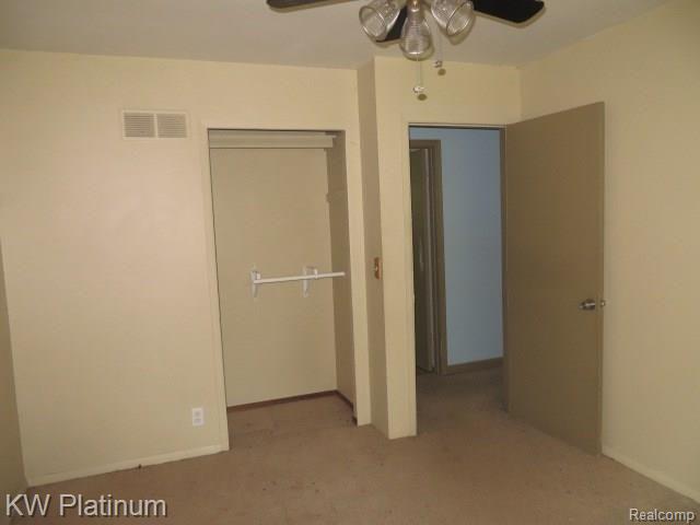 3145 Emmons Avenue Rochester, MI 48307 - Photo 12 of 17 IMG_5730.JPG