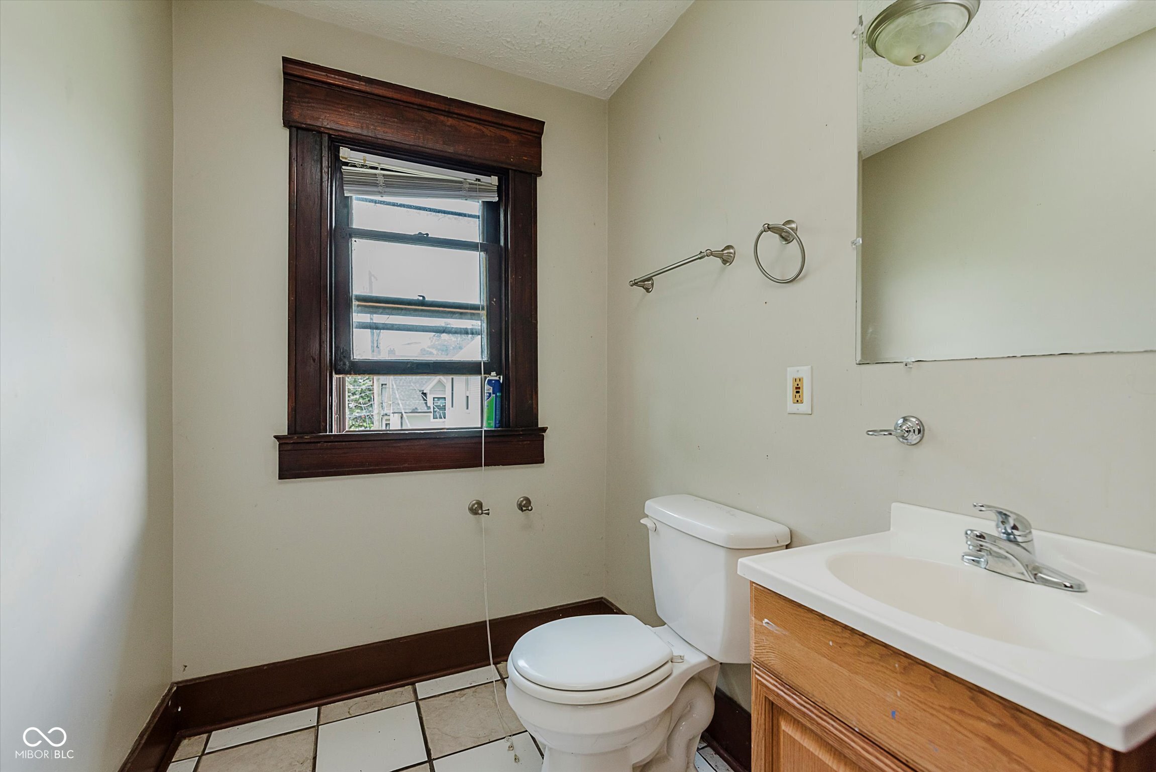 2060 Central Avenue Indianapolis, IN 46202 - Photo 17 of 33