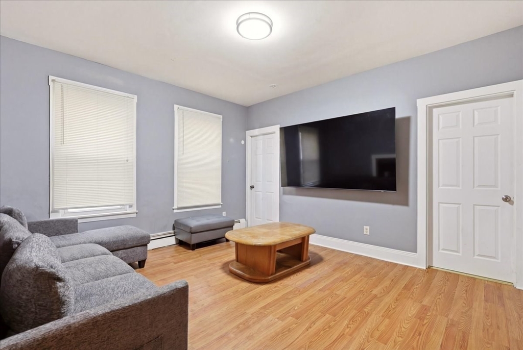 201-203 4th Street Fall River, MA 02721 - Photo 19 of 39 Gallery Image 19