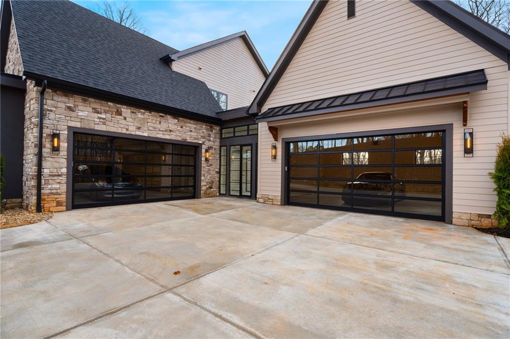 713 Hicks Road Canton, GA 30115 - Photo 4 of 104