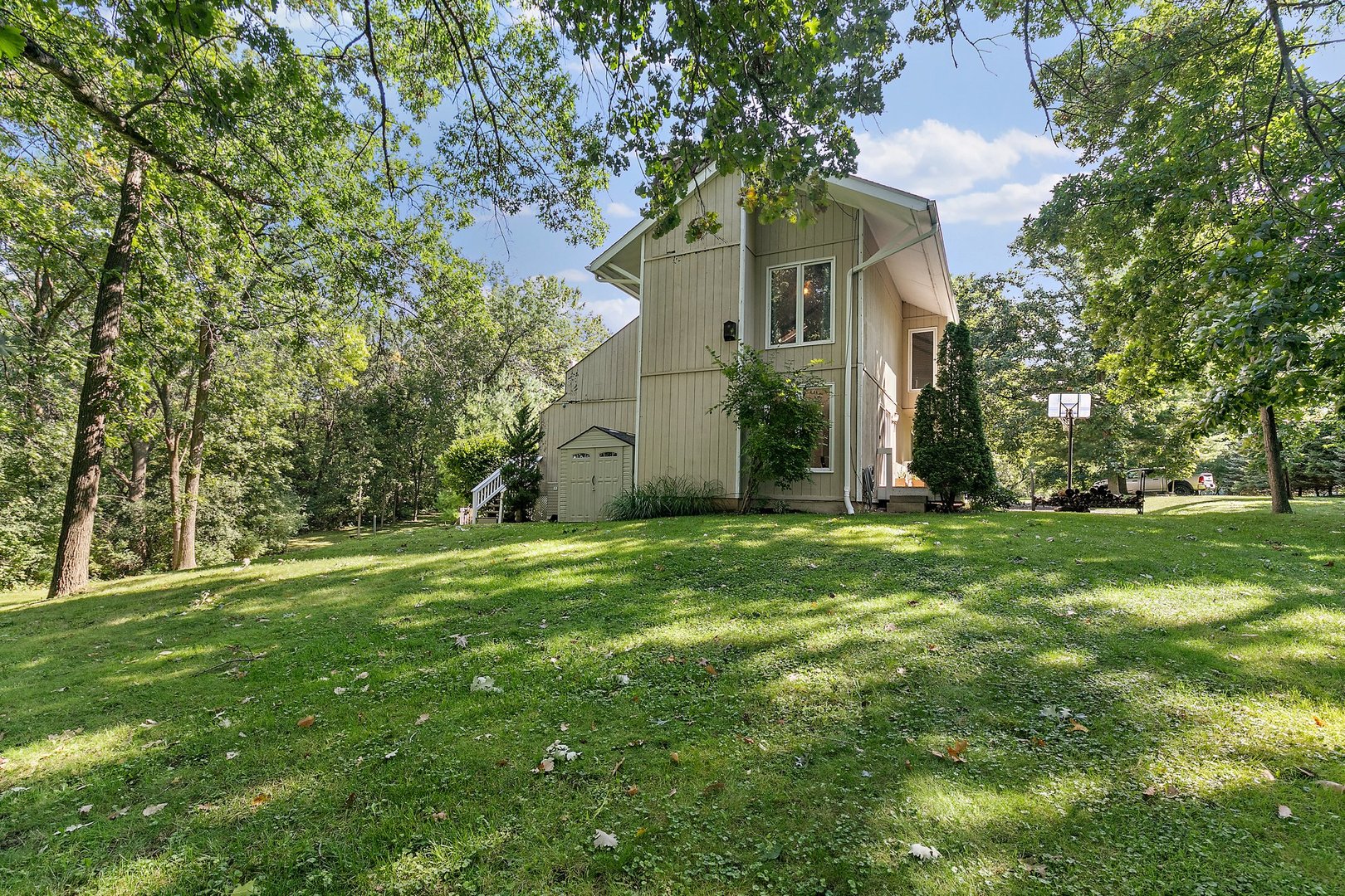 5305 North Ridgeway Road Ringwood, IL 60072 - Photo 26 of 27 a front view of house with yard and green space