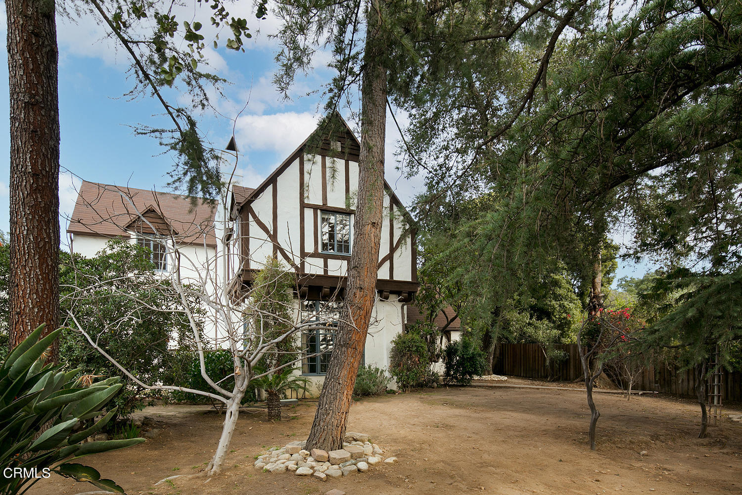 457 East Altadena Drive Altadena, CA 91001 - Photo 1 of 24 457 E Altadena Dr 001-mls