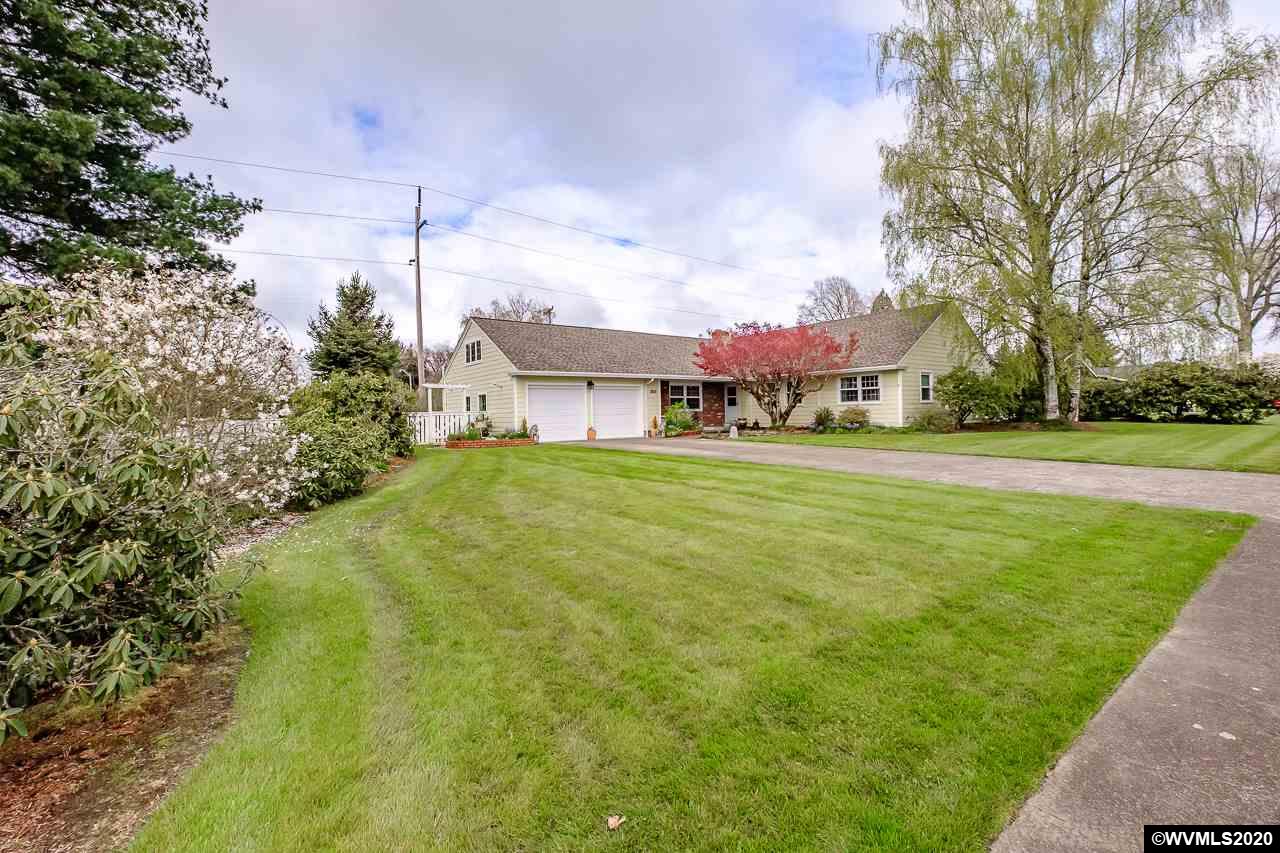 2830 Southwest Liberty Street Albany, OR 97321 - Photo 2 of 42 Gallery Image 2